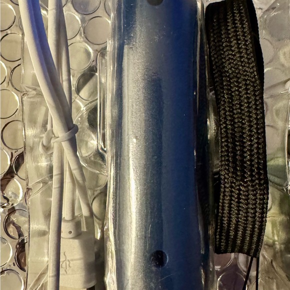 Ultrasonic dog repeller and trainer NWT in Box - Picture 5 of 5